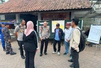 Dok, foto: Ketua PWI Banten Bersama Kapolda di Posko Pencarian 5 Wartawan, Gelar Doa Bersama 